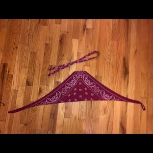 NWOT red and white crop too